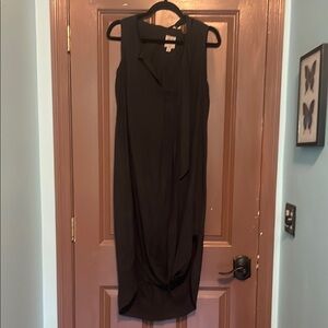 GoSilk Raw Hem Hi-Lo Self Belt Black Sleeveless Dress M